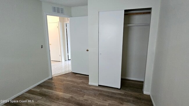 Building Photo - 2545 Via Vittoria Ct