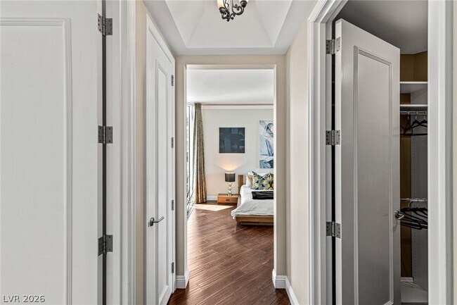 Building Photo - 2777 Paradise Rd