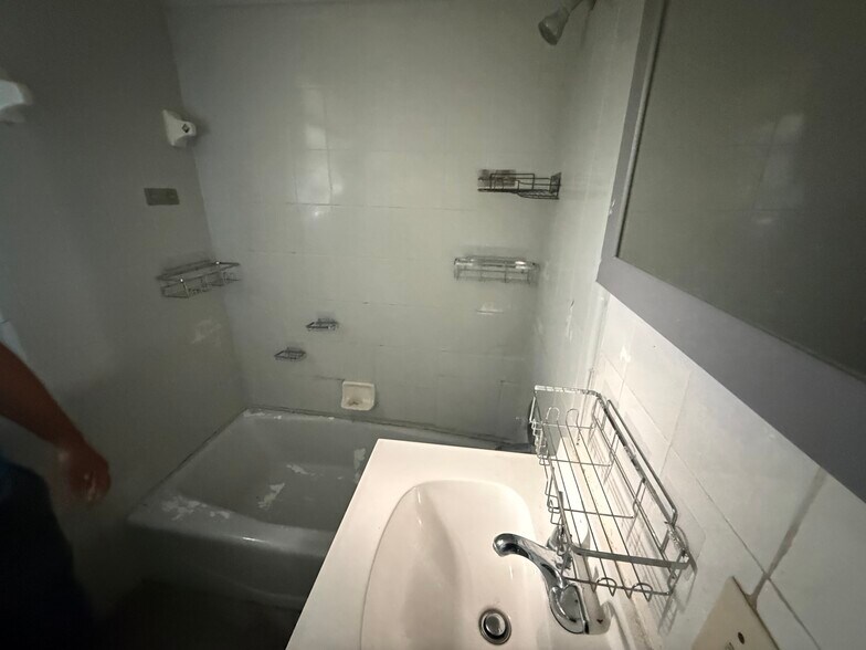 Building Photo - 3516 Penton St