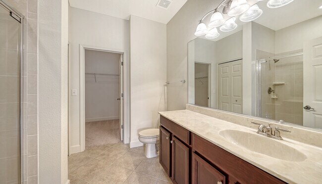 Building Photo - 3671 Parkridge Cir