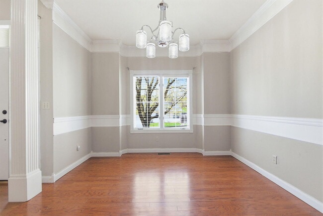 Building Photo - 1110 Brookedale Ct