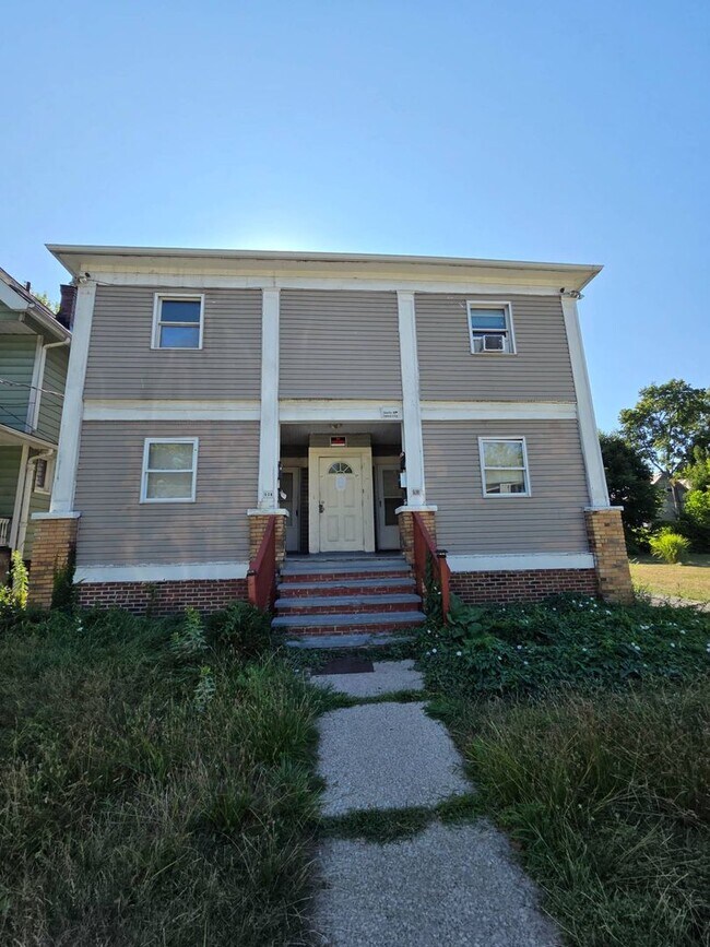 Building Photo - 536 E 117th St
