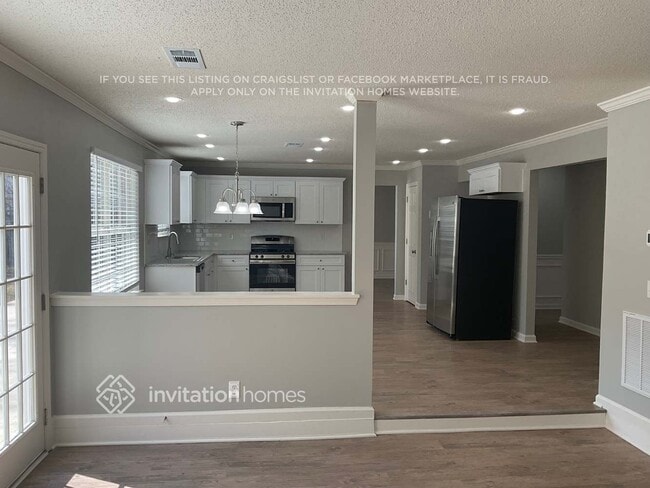 Building Photo - 112 MacBeth Dr