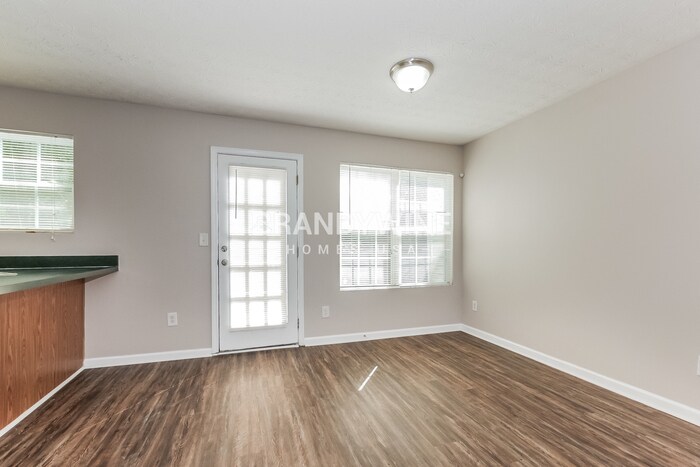 Building Photo - 621 Carlton Pointe Dr