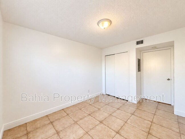 Building Photo - 13903 Timberland Dr