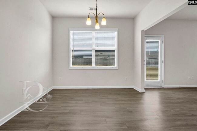 Building Photo - 807 Spring Cress Dr