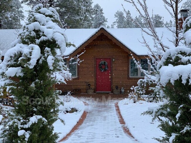 Building Photo - 199 Oriole Dr