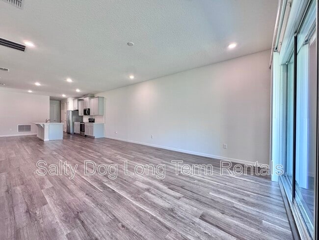Building Photo - 2697 Kinsale Ln