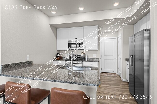 Building Photo - 8186 Grey Bark Wy