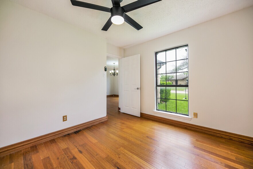 Building Photo - 1607 Heather Glen Ct
