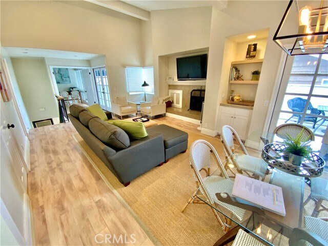 Primary Photo - 611 Orchid Ave