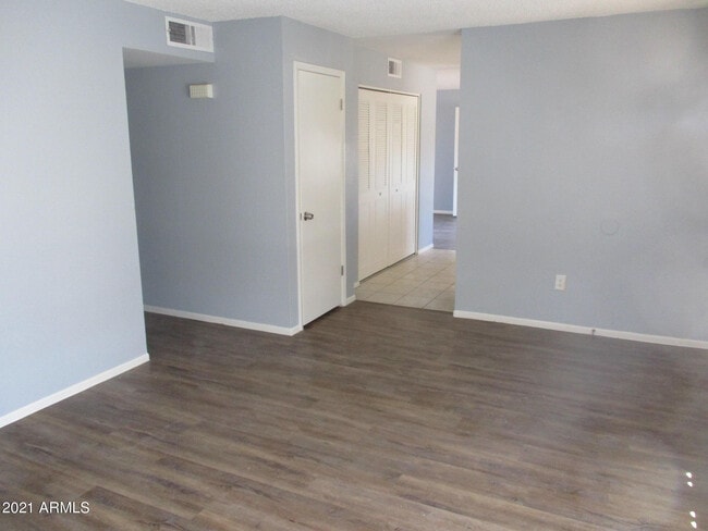 Building Photo - 6014 S College Ave