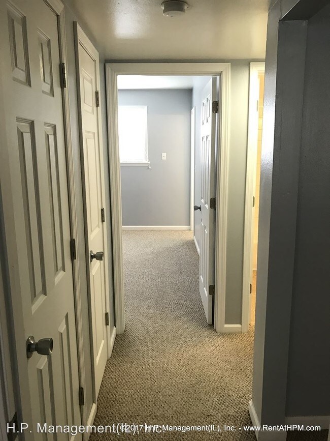 Building Photo - 414 W Union St