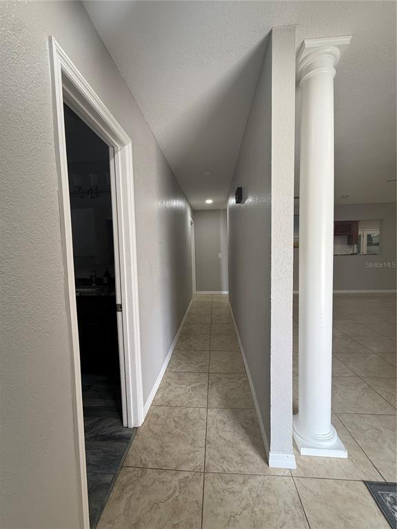 Building Photo - 4410 Waltham Ave