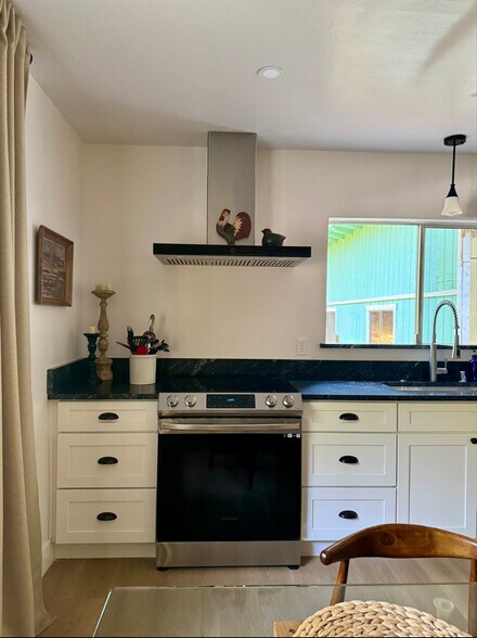 Building Photo - 2633 Crystal Springs Rd