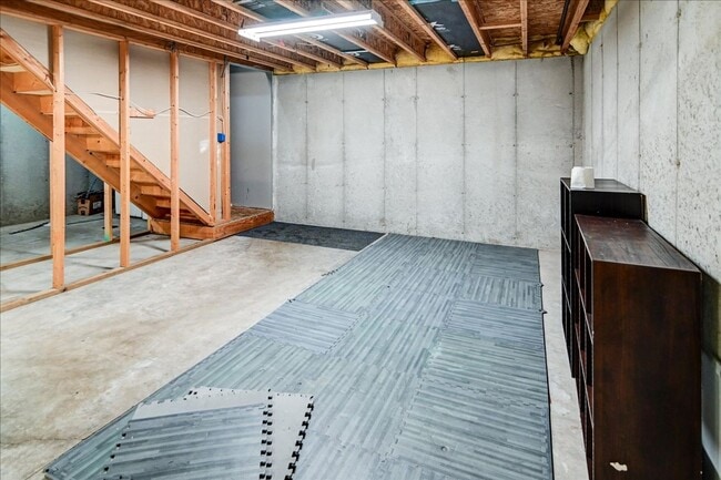 Building Photo - 400 Muirfield Ct