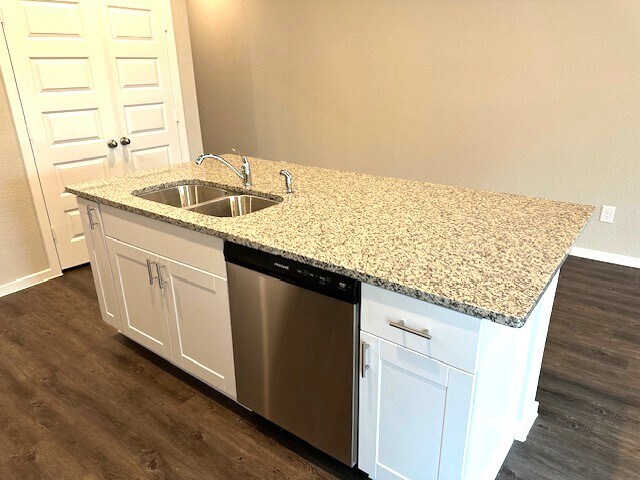 Building Photo - 21723 Springhill Grove Ln