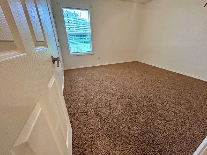 Building Photo - 63021 E 285 Ct