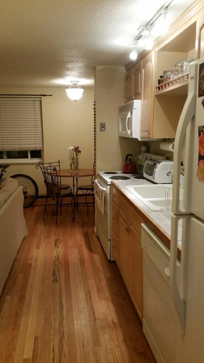 Building Photo - 155 S Pennsylvania St