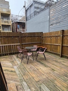 Building Photo - 1255 N Honore St