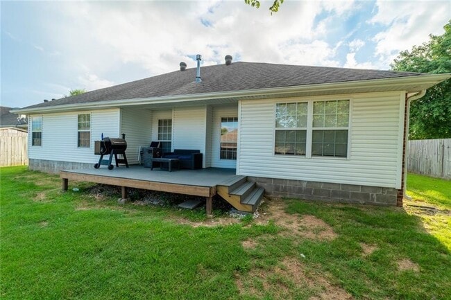 Building Photo - 3449 Mulberry Ln