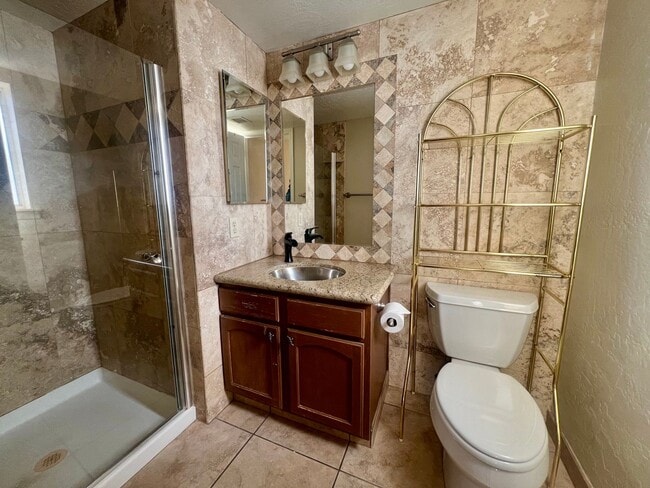 Building Photo - Unfurnished, 1-year long-term rental