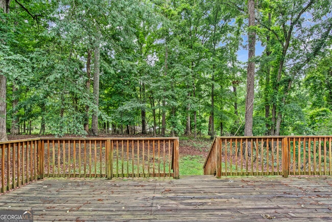 Building Photo - 775 Markhams Dr