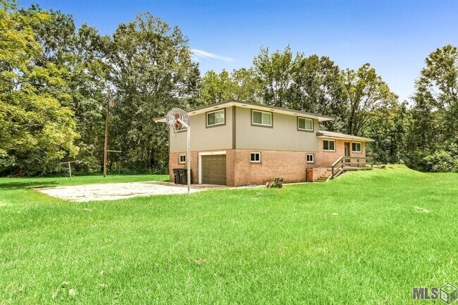 Building Photo - 10212 Gurney Rd