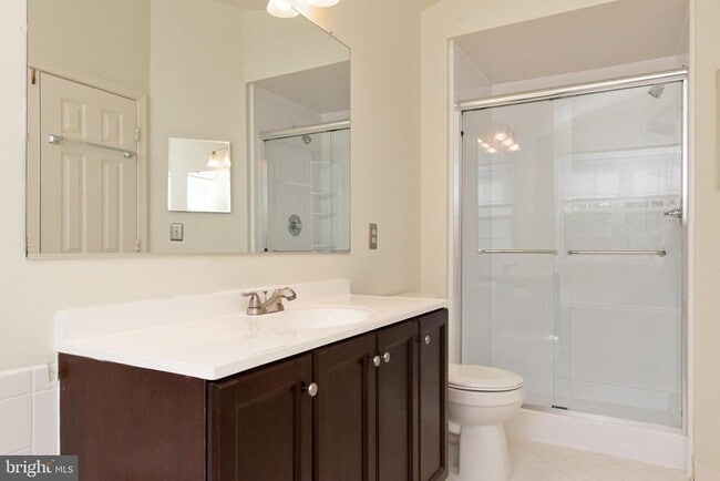 Building Photo - 10301 Greenspire Way