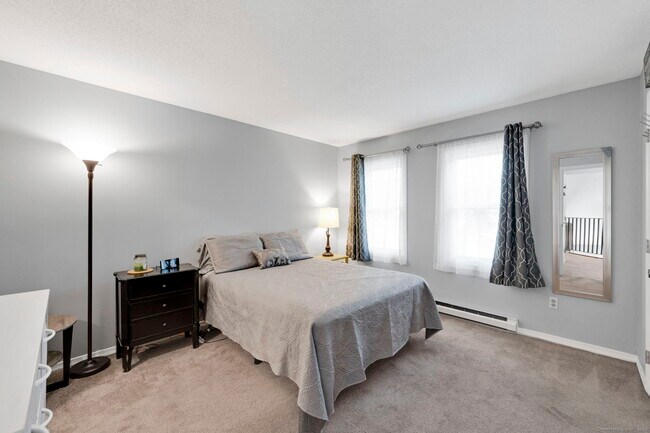 Building Photo - 1 Abbott Rd