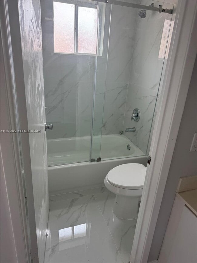 Building Photo - 14909 SW 80th St