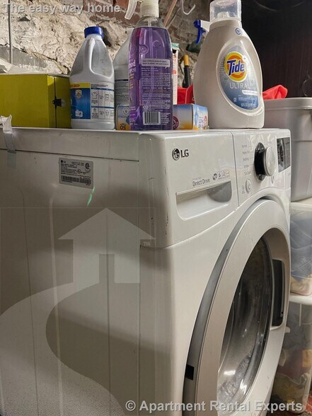 Building Photo - 26 Kenwood St