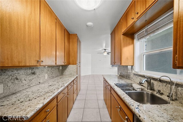 Building Photo - 10257 McVine Ave