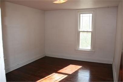 Building Photo - 1807 Clay St