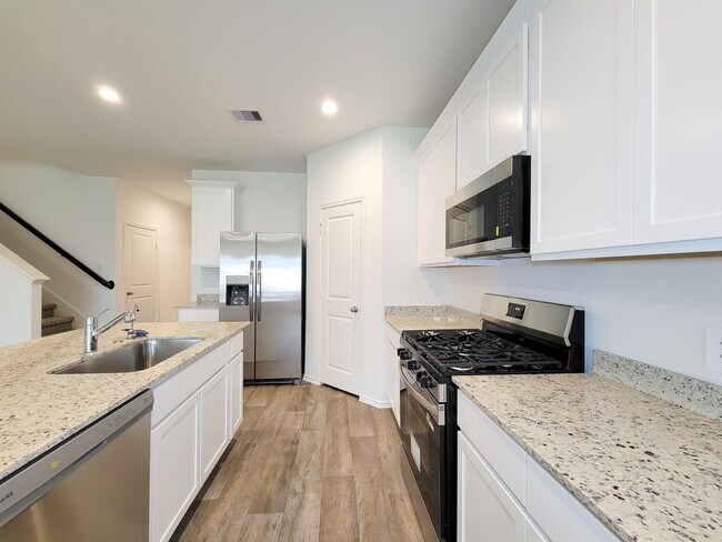 Building Photo - 4242 BROMHAM