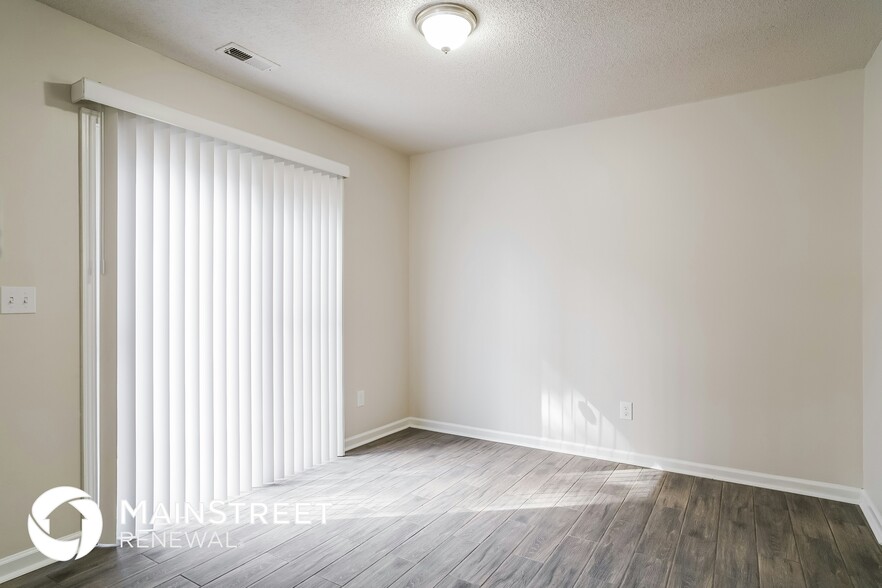 Building Photo - 60 Buckleigh Dr