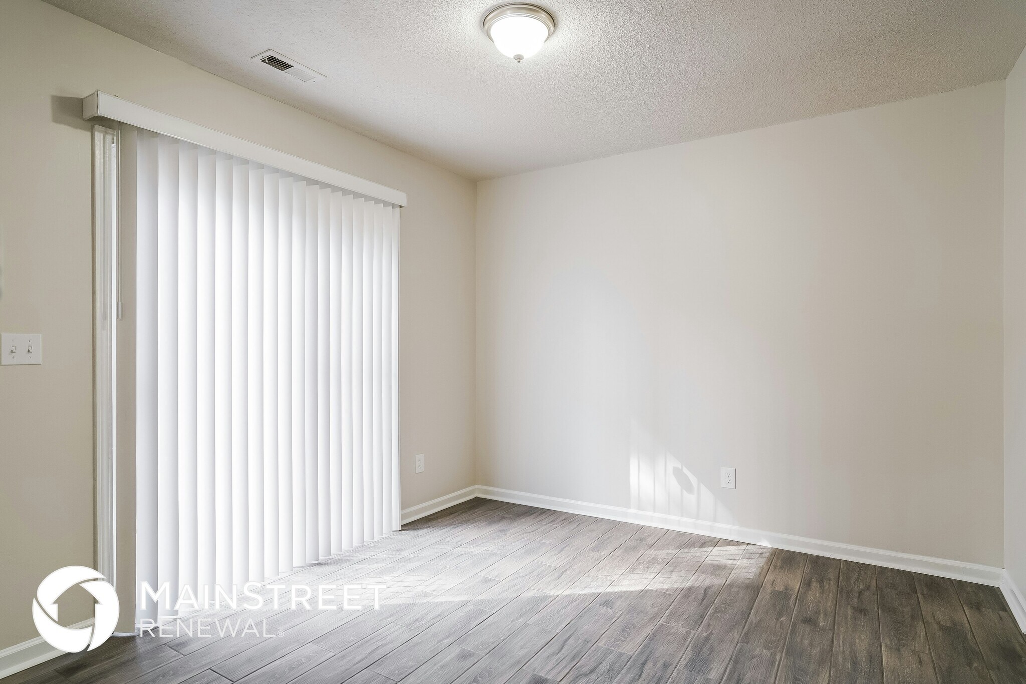 Building Photo - 60 Buckleigh Dr