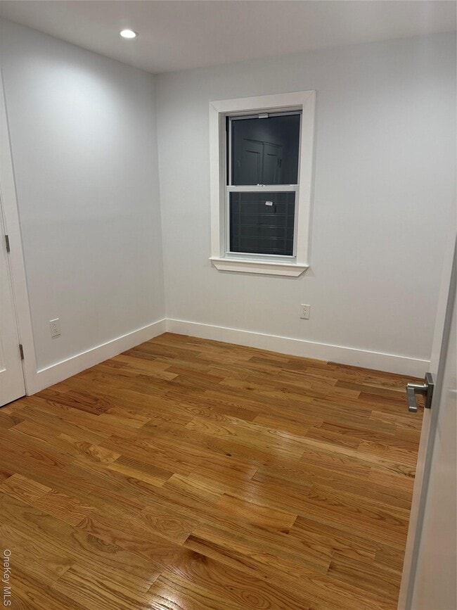 Building Photo - 120-60 200th St