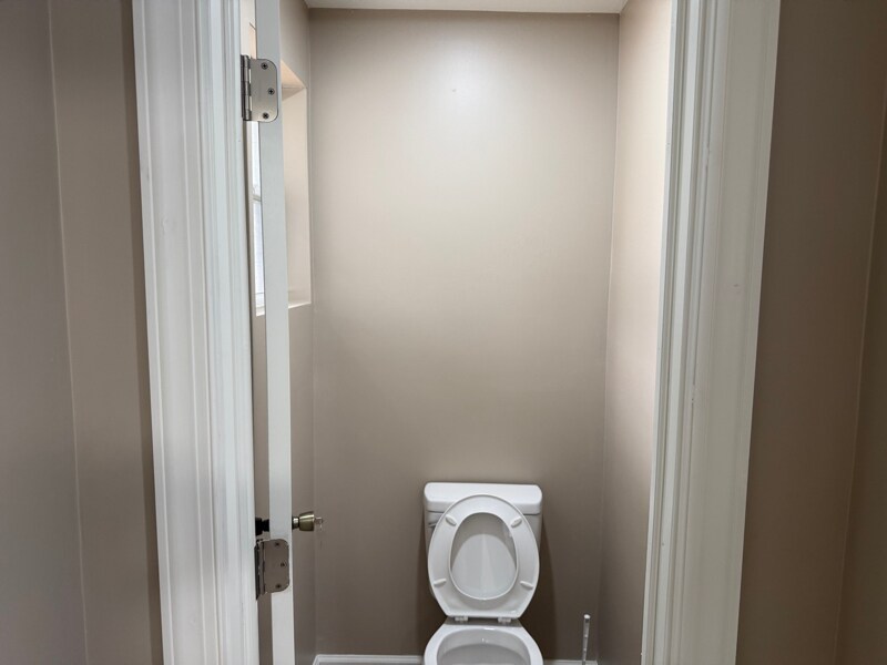 Building Photo - 1617 Lawton Ave