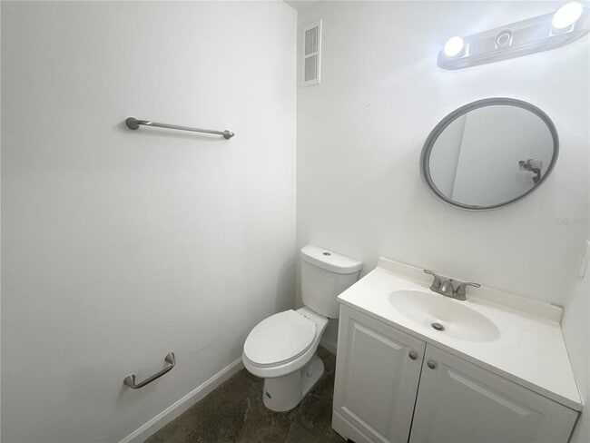 Building Photo - 4694 Pheasant Run Dr