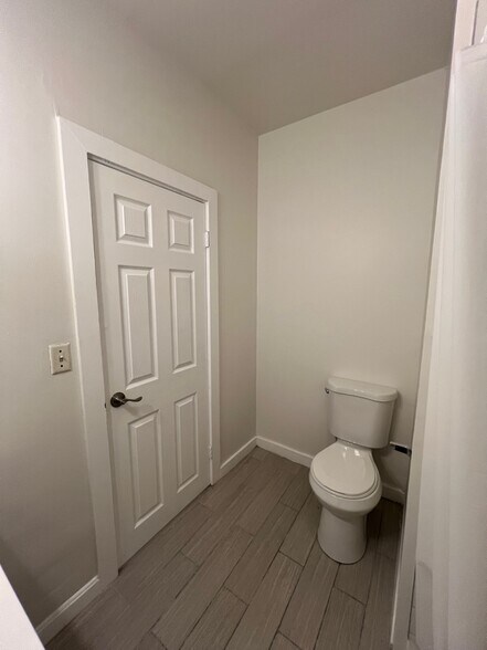 Building Photo - 38 Hemenway St