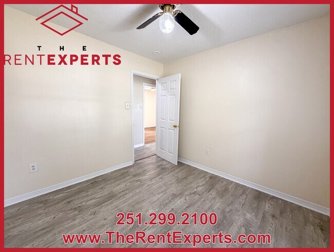 Building Photo - 4790 Gold Dr