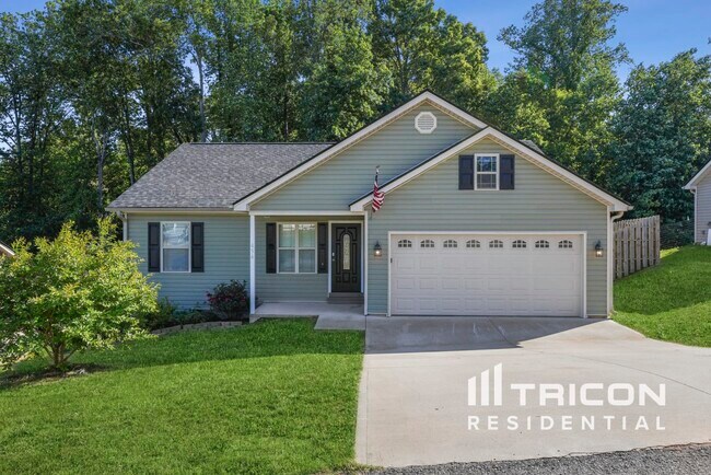 Primary Photo - 456 Blairwood Ct