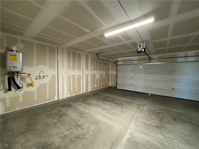 Building Photo - 7640 Royal Halo Ave