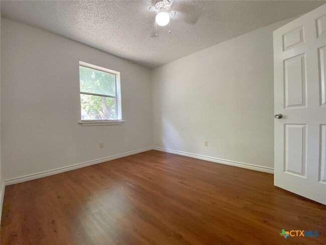 Building Photo - 20115 San Marcos Hwy