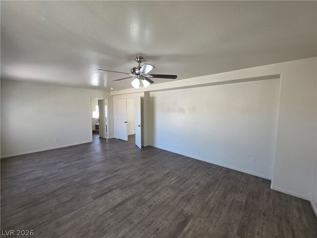 Building Photo - 8829 Cornwall Glen Ave