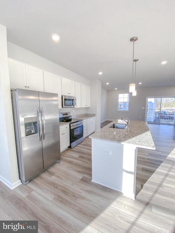 Building Photo - 141 Canning Rd