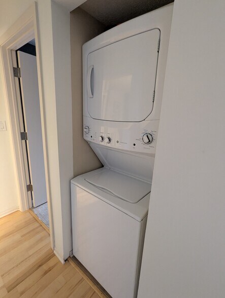In unit washer and dryer - 110 1st Ave NE
