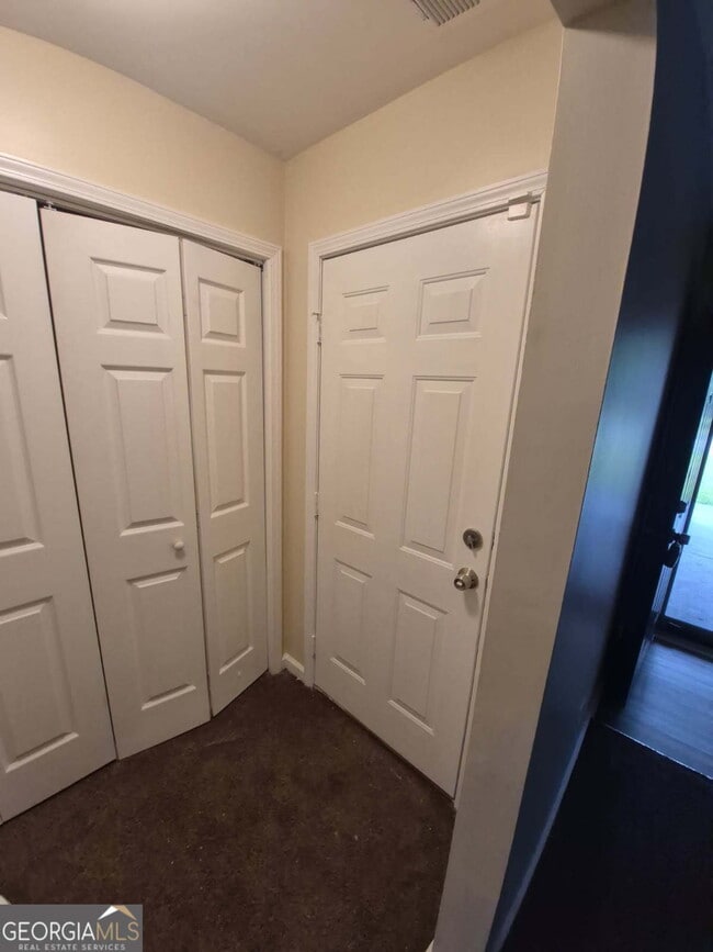 Building Photo - 1331 Misty Ridge Ct