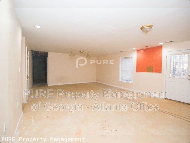 Building Photo - 4363 Walforde Blvd